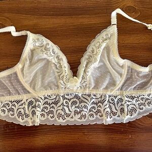 Blush Lingerie Bralette Lace Wireless Small